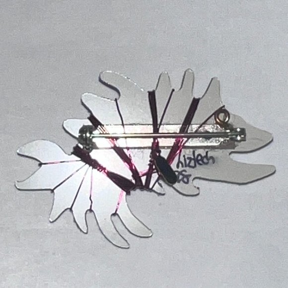 Vintage LIZTECH 1998 Cut Out Beaded Fish Silver Tone Brooch Pin - Picture 3 of 4